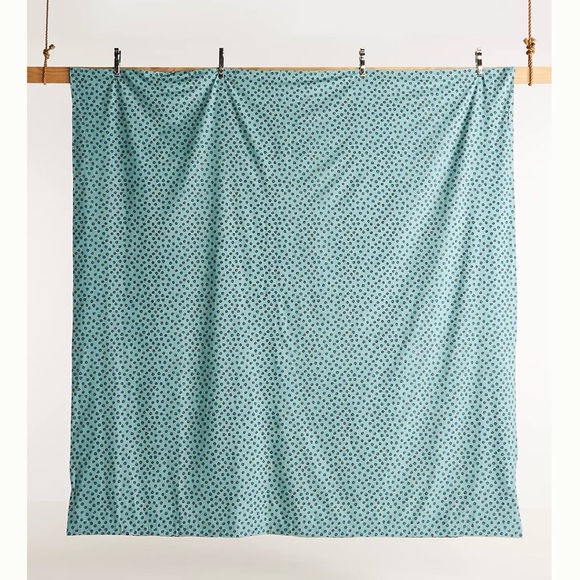 Anthropologie Queen Duvet Cover with 3 Euro Shams and 2 King Cases - Picture 4 of 5